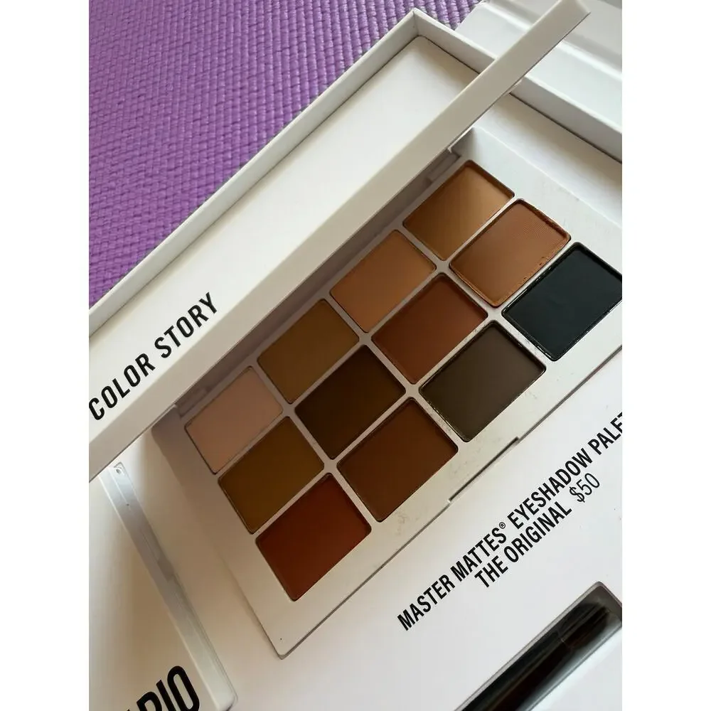 MAKEUP BY MARIO The New Color Story Master Mattes Eyeshadow Palettes Brush Set